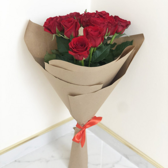 Букет 11 красных роз в Бахчисарае