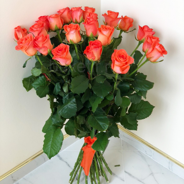 21 коралловая роза, лента в Бахчисарае