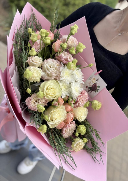 Букет Весеннее пробуждение в Бахчисарае