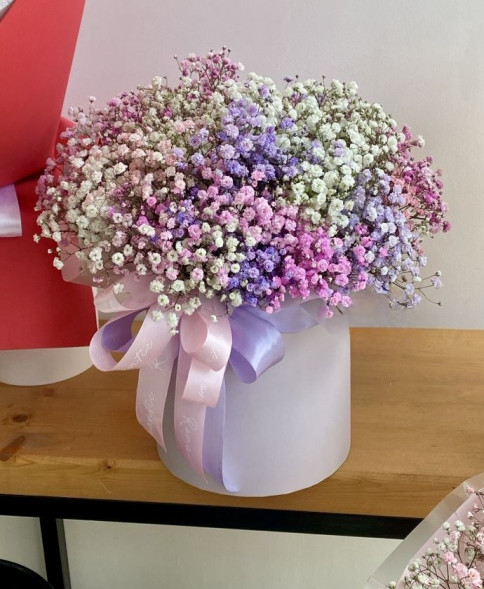 Коробочка с гипсофилой в Бахчисарае