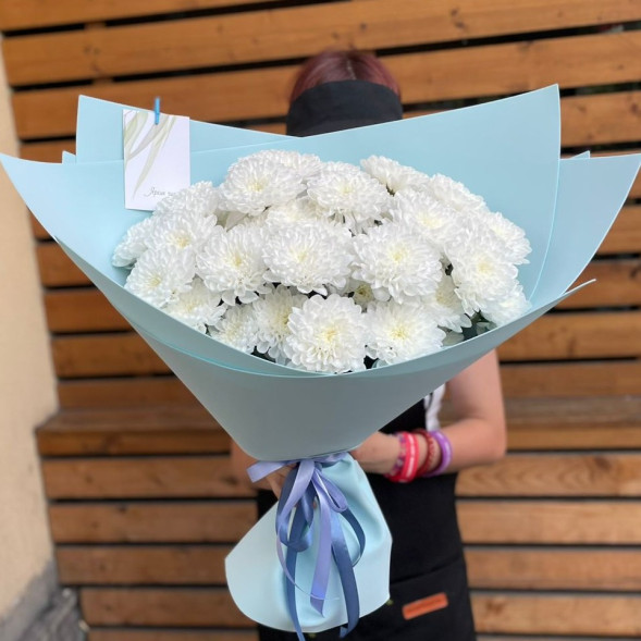 Букет 7 хризантем в Бахчисарае