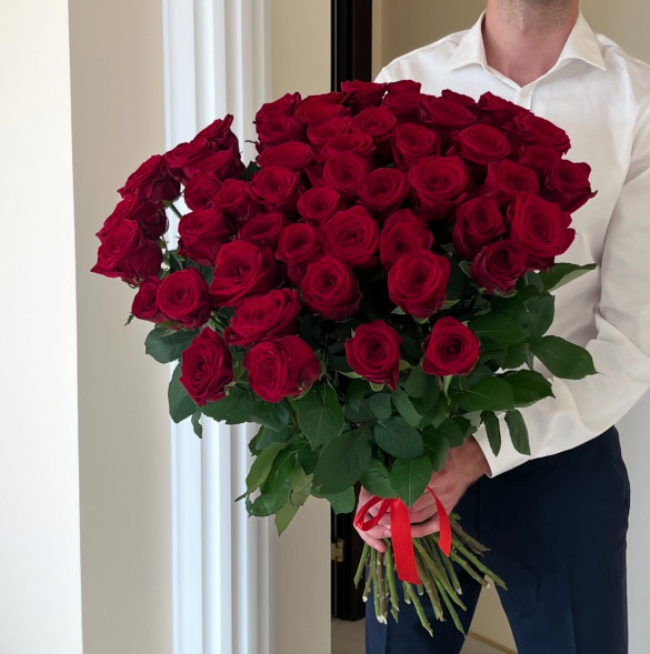 51 красная роза в Бахчисарае