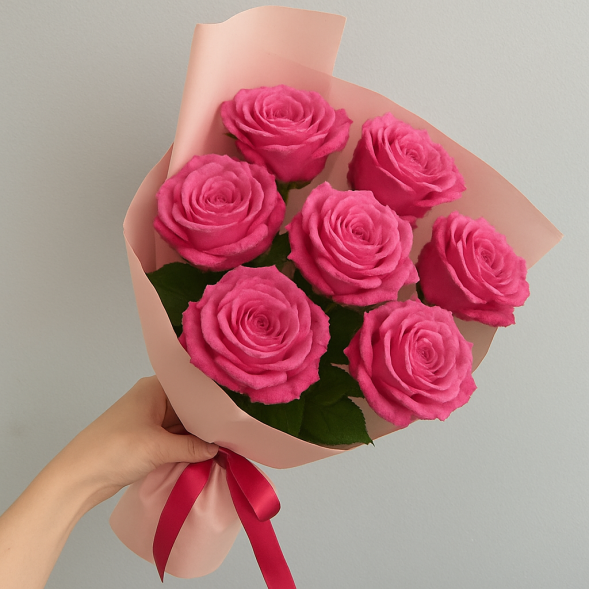 Стильный букет 7 розовых роз в Бахчисарае